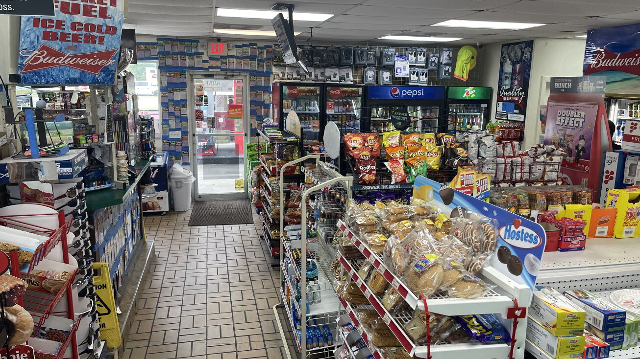 Ft. Pierce Gas Station